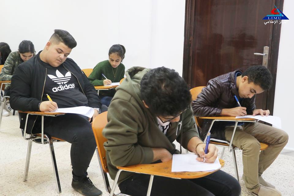 The Launch of Midterm Examinations For Business Administration Students