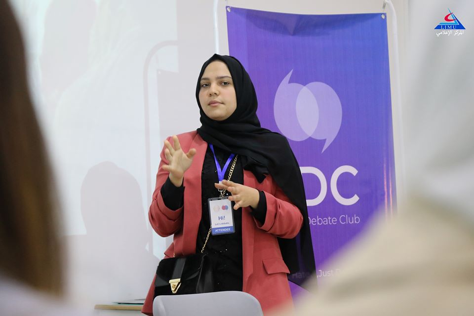 Workshop on the Basics of the Debate for University Students (2)