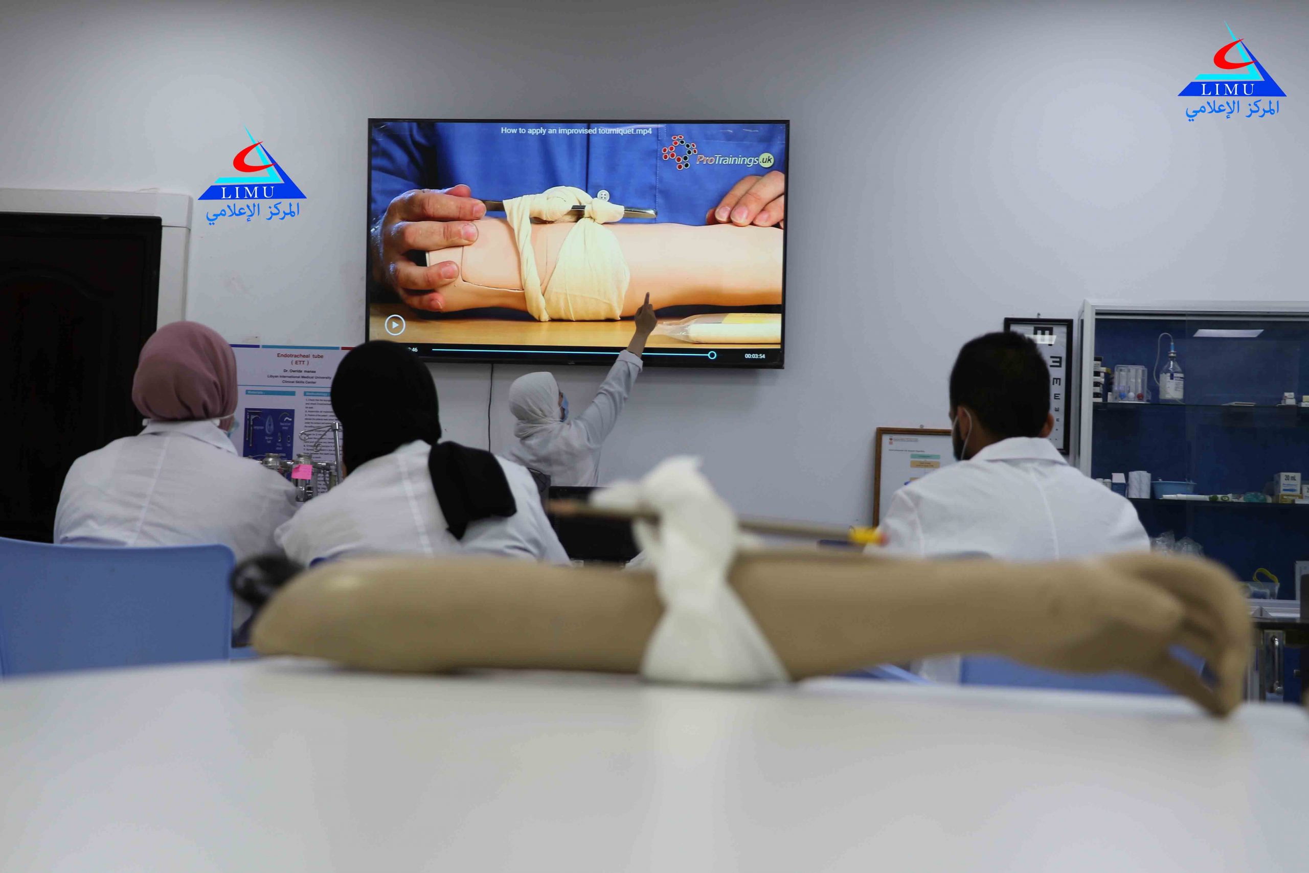طلاب الصيدلة وإيقاف النزيف والسيطرة عليه