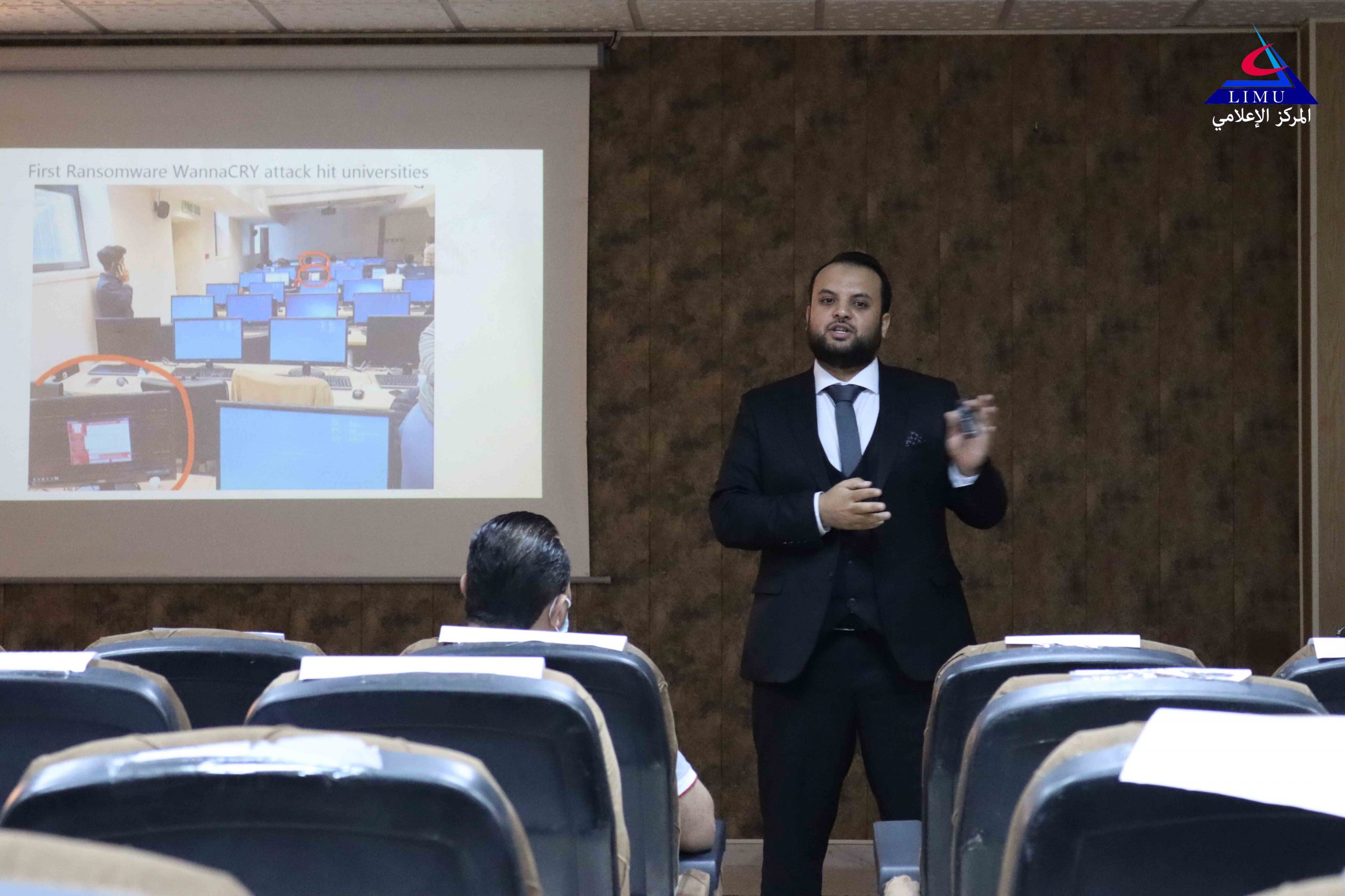 ورشة عمل لموظفي كلية IT عن أمن المعلومات