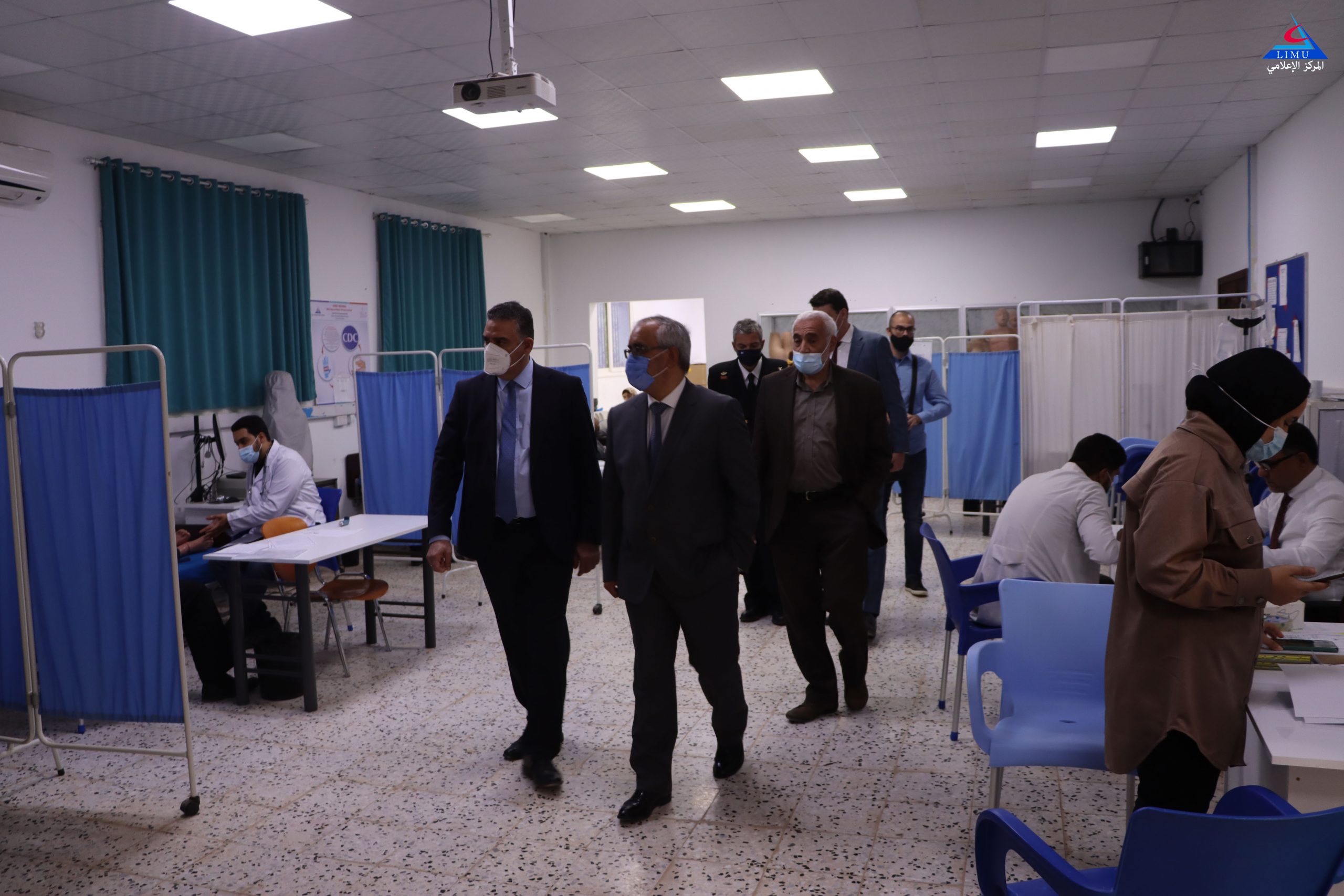 رئيس الجامعة يستقبل السفير اليوناني والوفد المرافق له