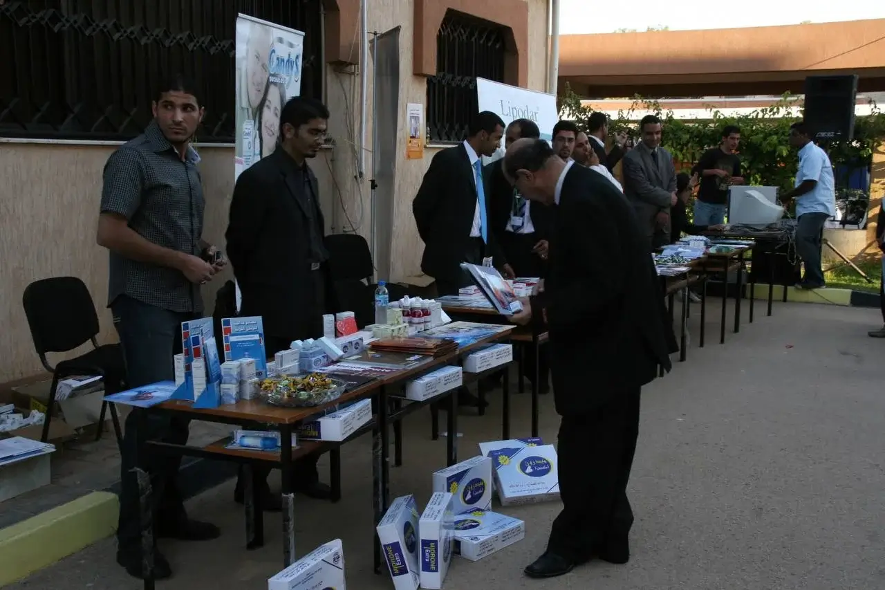 ندوى الاغاثة-الجامعة الليبية الدولية