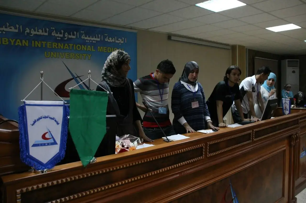 ندوى الاغاثة-الجامعة الليبية الدولية