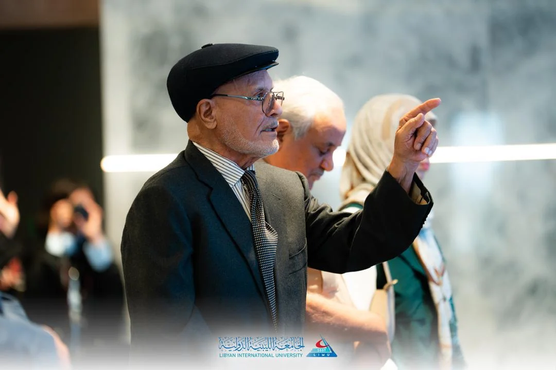 ربيعة و أمل تناقشان (الهوية الوطنية) و (التنمية المستدامة)