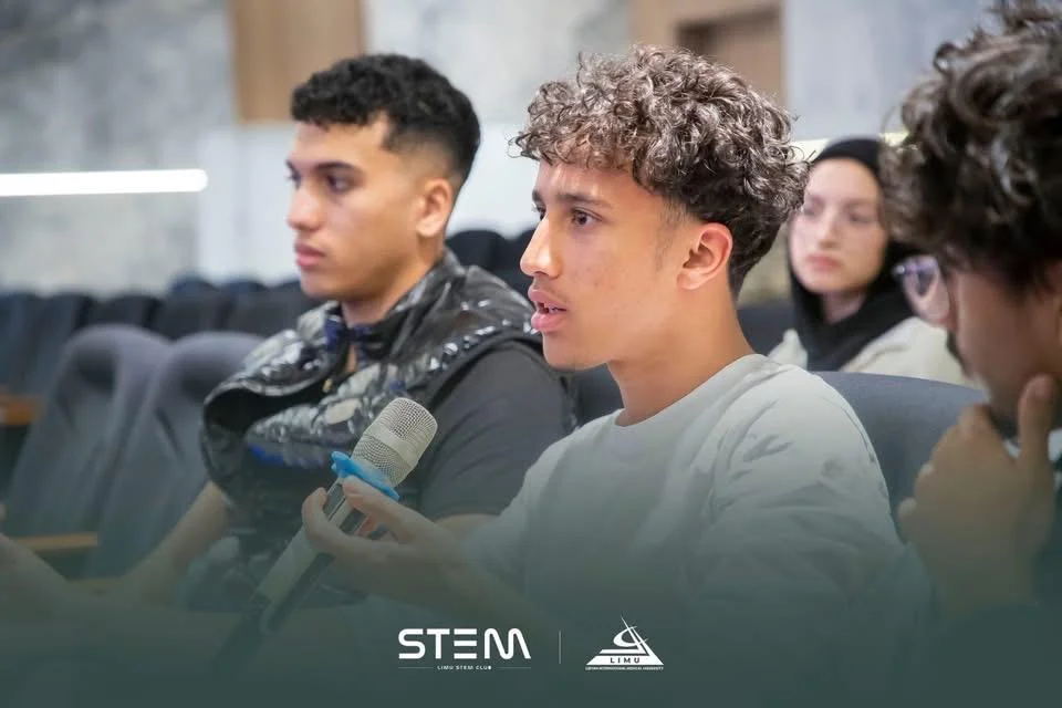 نادي STEM