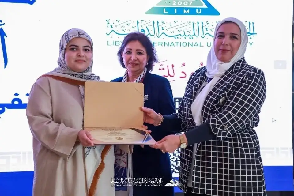 "آية" قصة نجاح شهدتها الدولية وشهدت لها